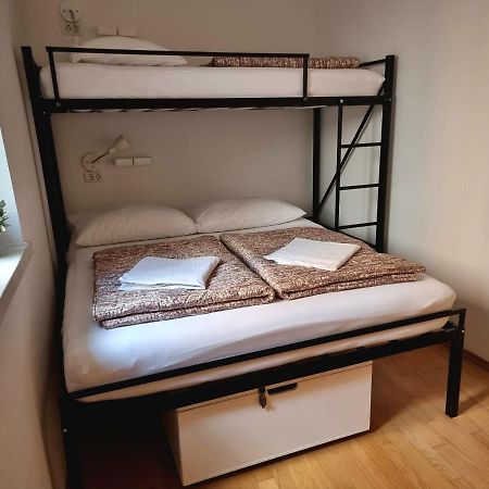 Hostel Alieti Izola Εξωτερικό φωτογραφία