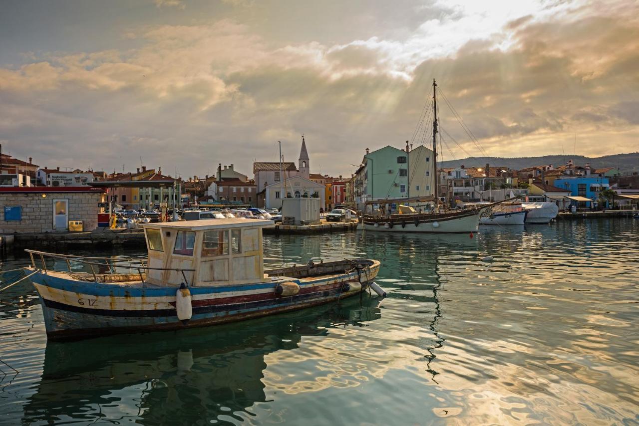 Hostel Alieti Izola Εξωτερικό φωτογραφία